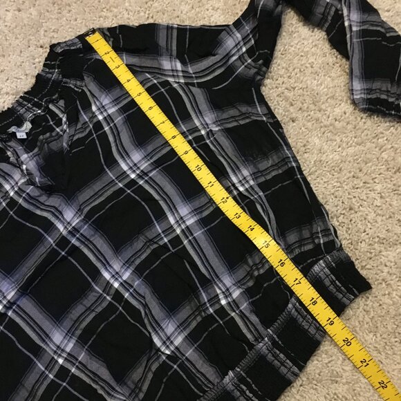 Black & White Plaid Rayon Ruch Waist Crop Top - Picture 14 of 15